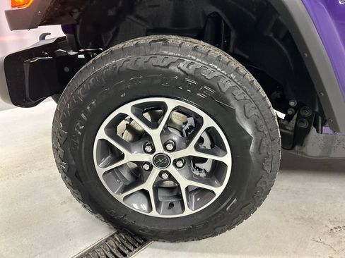 New 2026 Jeep Gladiator Sport image 9