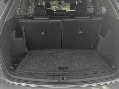 Used 2019 Volkswagen Atlas SE w/ Towing Package AWD/4WD image 7