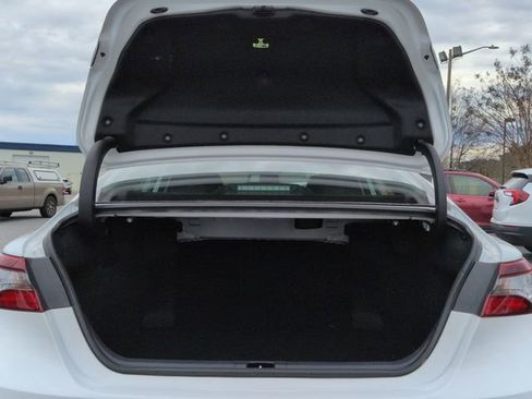 Used 2024 Toyota Camry SE w/ Convenience Package image 33