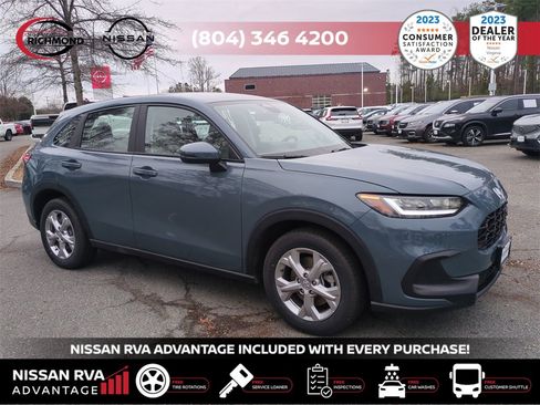 Used 2025 Honda HR-V LX image 3