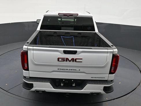 Used 2023 GMC Sierra 1500 Denali w/ Denali Carbonpro Edition AWD/4WD image 15