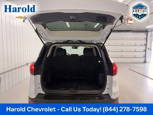 Used 2019 Ford Escape SE FWD image 5