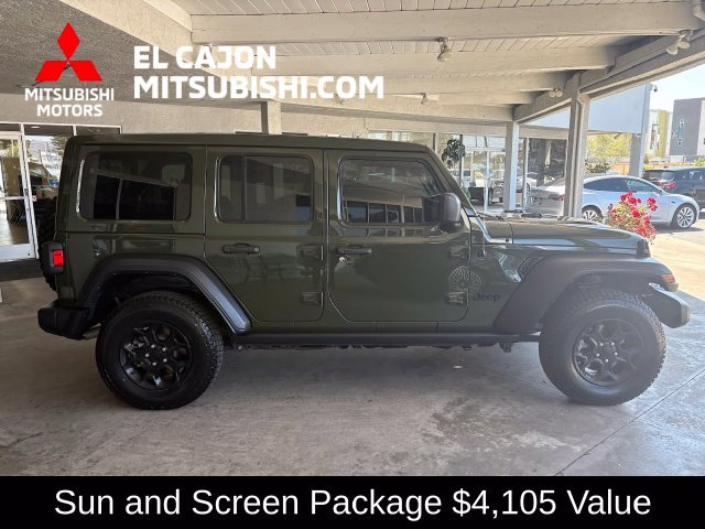 Used 2023 Jeep Wrangler Unlimited w/ Sun & Screen Package AWD/4WD image 2