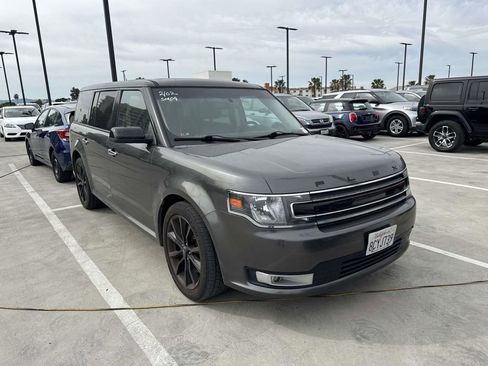 Used 2018 Ford Flex SEL w/ Equipment Group 202A image 11