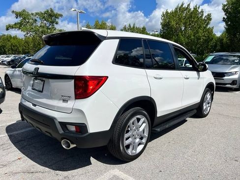 Used 2024 Honda Passport EX-L image 6