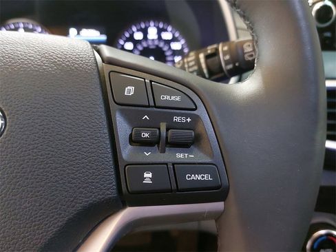 Used 2021 Hyundai Tucson Ultimate w/ Cargo Package image 18