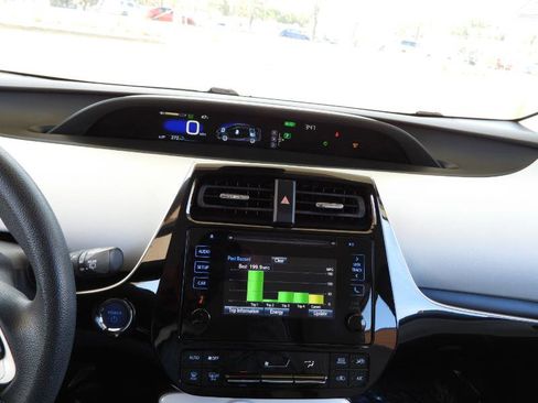 Used 2017 Toyota Prius Two image 45