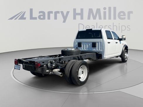 New 2026 RAM 5500 Tradesman w/ Chrome Appearance Group AWD/4WD image 5