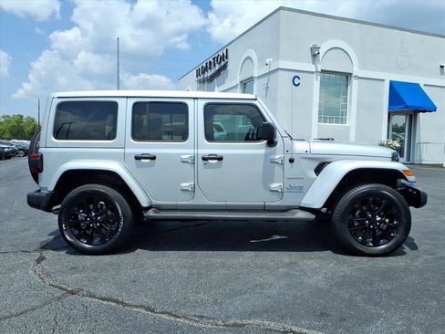 Certified 2023 Jeep Wrangler Unlimited Sahara AWD/4WD image 30