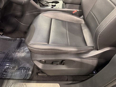 Used 2021 Volkswagen Atlas SE image 19