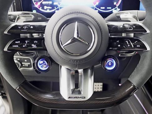 Used 2025 Mercedes-Benz G 63 AMG 4MATIC image 7