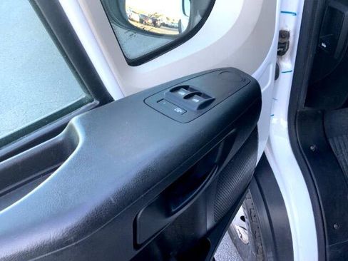 Used 2019 RAM ProMaster 1500 image 23