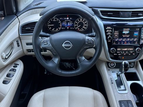 Used 2024 Nissan Murano SL image 14