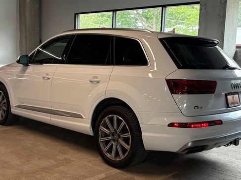 Used 2018 Audi Q7 3.0T Premium Plus AWD/4WD image 3