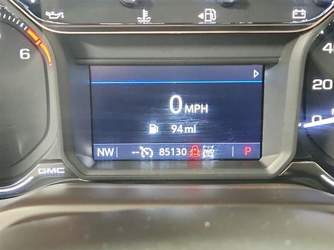 Used 2022 GMC Sierra 1500 SLT w/ SLT Premium Package image 22