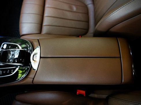 Used 2020 Mercedes-Benz E 450 4MATIC Cabriolet image 41