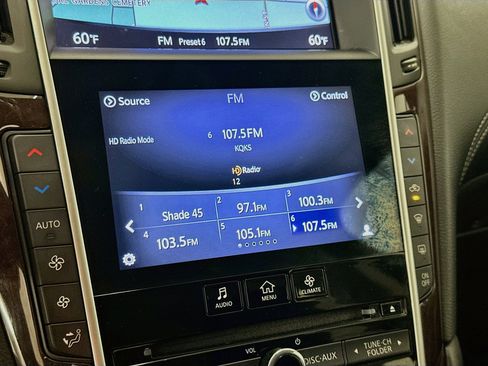 Used 2019 INFINITI Q50 Luxe w/ Essential Package (3.0T Luxe) AWD/4WD image 21