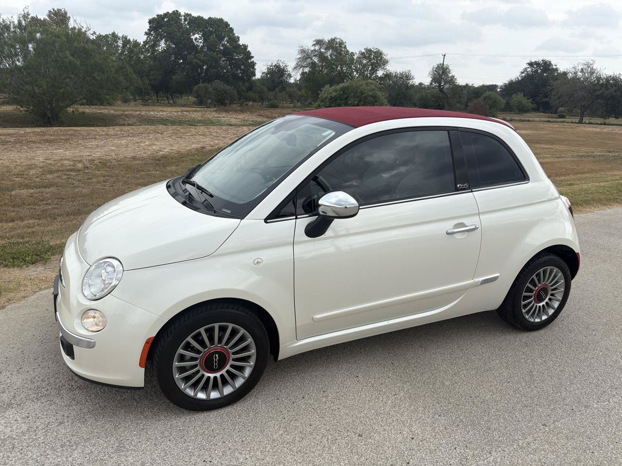 Used 2012 FIAT 500 Lounge w/ Luxury Leather Pkg FWD image 14