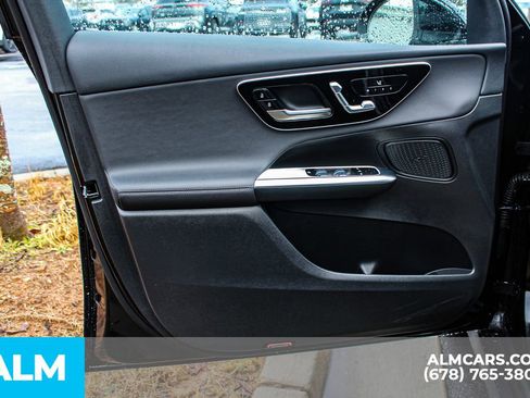 Used 2026 Mercedes-Benz GLC 350e 4MATIC image 38