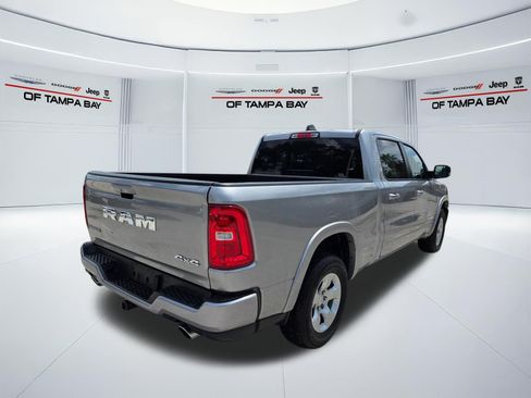 Used 2025 RAM 1500 Big Horn AWD/4WD image 7