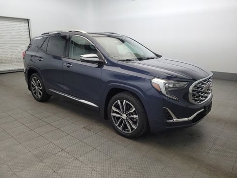 Used 2018 GMC Terrain Denali w/ Advanced Safety Package image 13