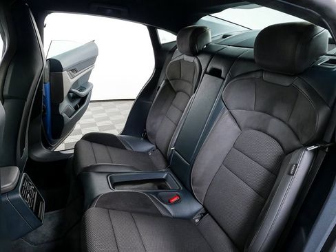 Certified 2022 Porsche Taycan 4S AWD/4WD image 18