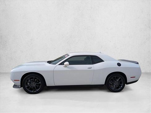 Certified 2023 Dodge Challenger GT w/ Plus Package image 9