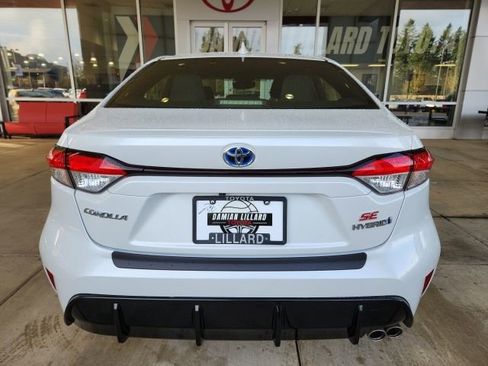 Certified 2024 Toyota Corolla SE image 8