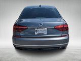 Used 2019 Volkswagen Passat 2.0T SE R-Line image 4