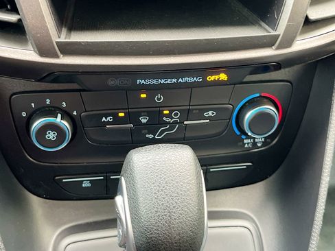 Used 2023 Ford Transit Connect XL FWD image 15
