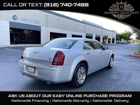 Used 2006 Chrysler 300 C RWD image 9