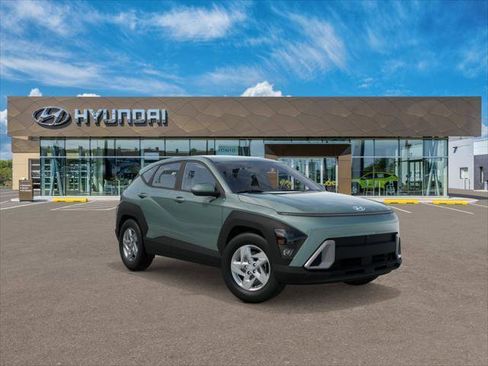 New 2026 Hyundai Kona SE image 3