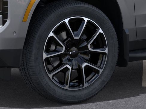 New 2026 Chevrolet Tahoe RST image 9