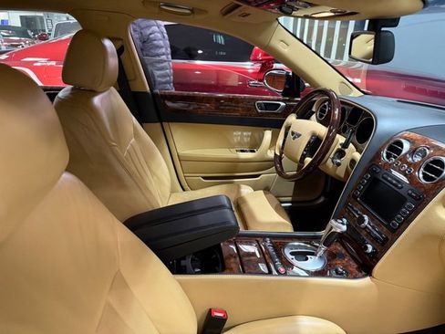 Used 2008 Bentley Flying Spur Flying Spur image 24