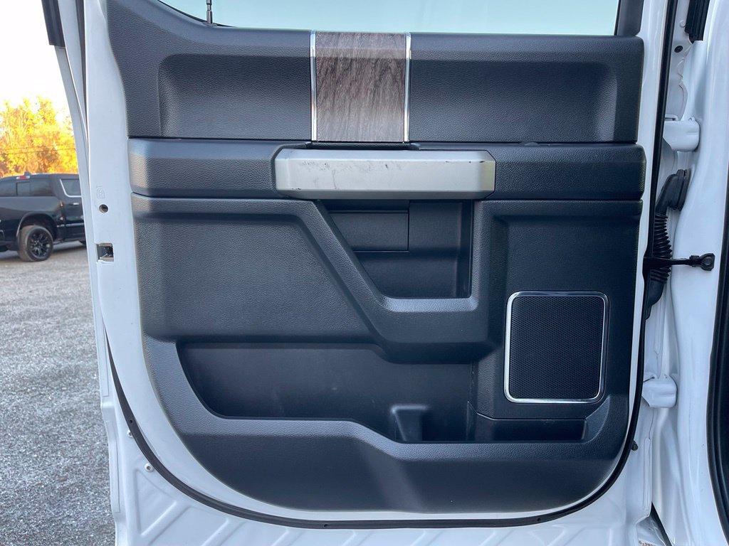 Used 2019 Ford F250 Lariat w/ Lariat Value Package AWD/4WD image 17