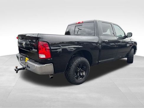 Used 2018 RAM 1500 Classic SLT image 8