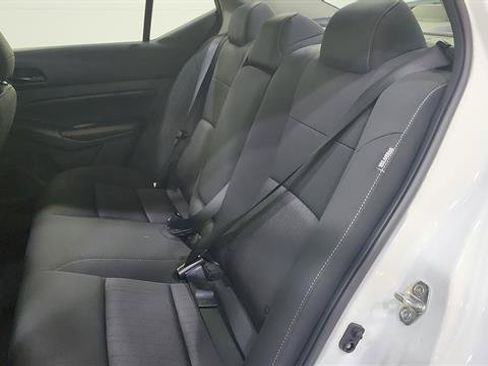 Certified 2023 Nissan Pathfinder SL w/ Black Appearance Package FWD image 50