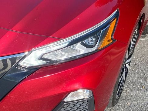 Used 2022 Nissan Altima 2.5 SR FWD image 5