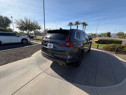 Used 2025 Honda CR-V Sport-L image 5