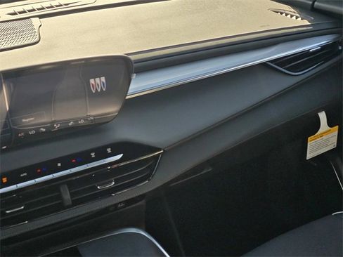 New 2026 Buick Enclave Preferred image 17