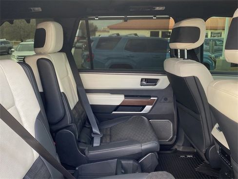 Used 2024 Toyota Sequoia Capstone image 13