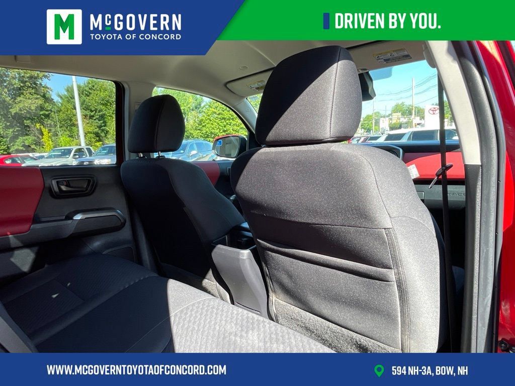 Used 2023 Toyota Tacoma SR5 AWD/4WD image 30