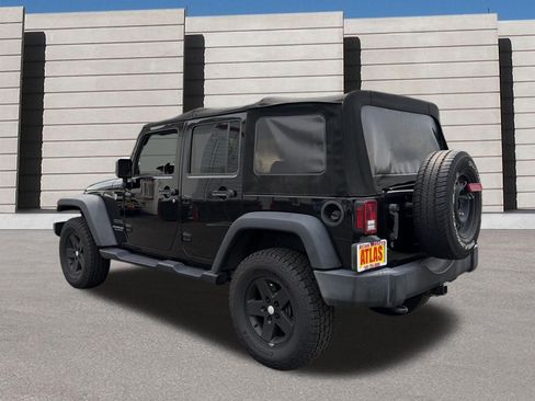 Used 2017 Jeep Wrangler Unlimited Sport w/ Quick Order Package 23S AWD/4WD image 3