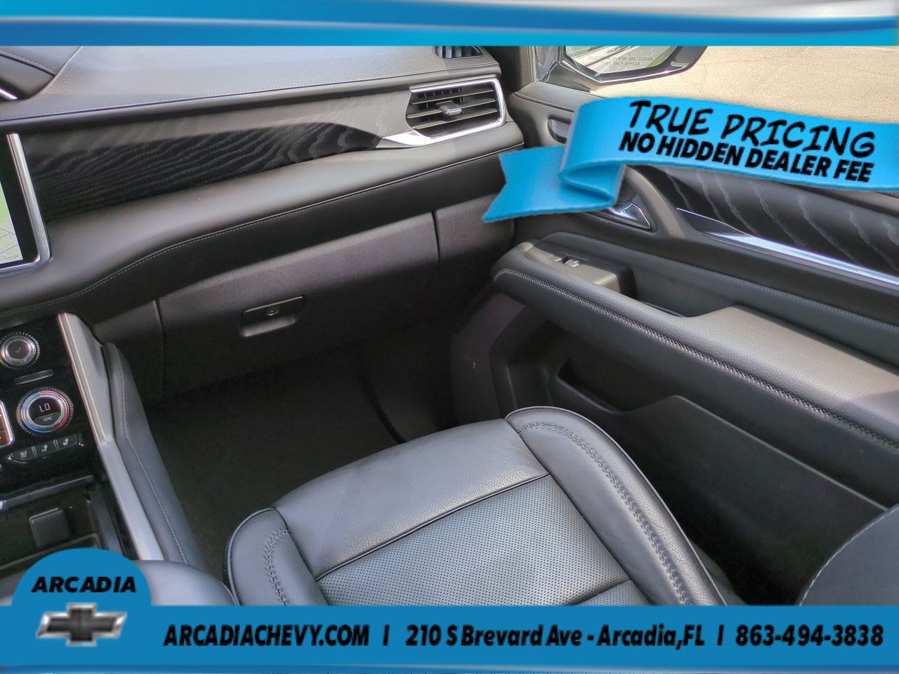 Used 2023 GMC Yukon XL Denali AWD/4WD image 17