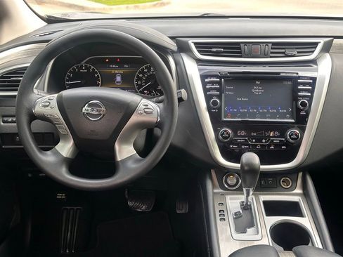 Used 2018 Nissan Murano S image 17