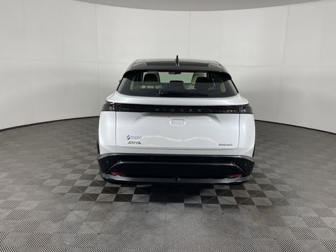 Used 2023 Nissan Ariya FWD image 4