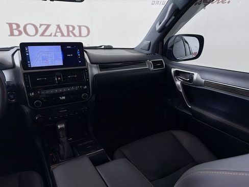 Used 2023 Lexus GX 460 Premium AWD/4WD image 28