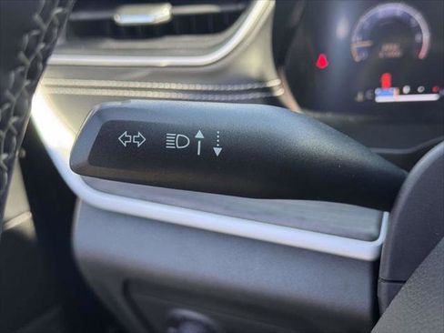 Certified 2023 Jeep Grand Cherokee L Limited AWD/4WD image 19
