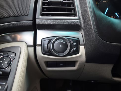 Used 2014 Ford Explorer 4WD image 7