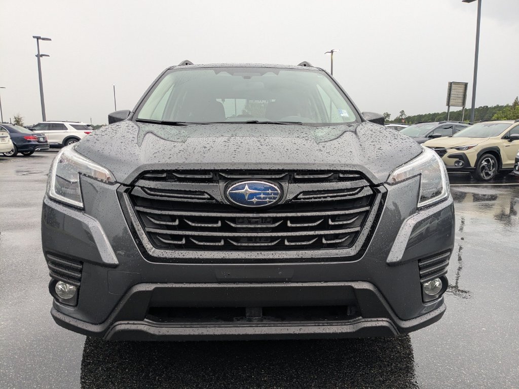 Certified 2023 Subaru Forester Premium AWD/4WD image 9